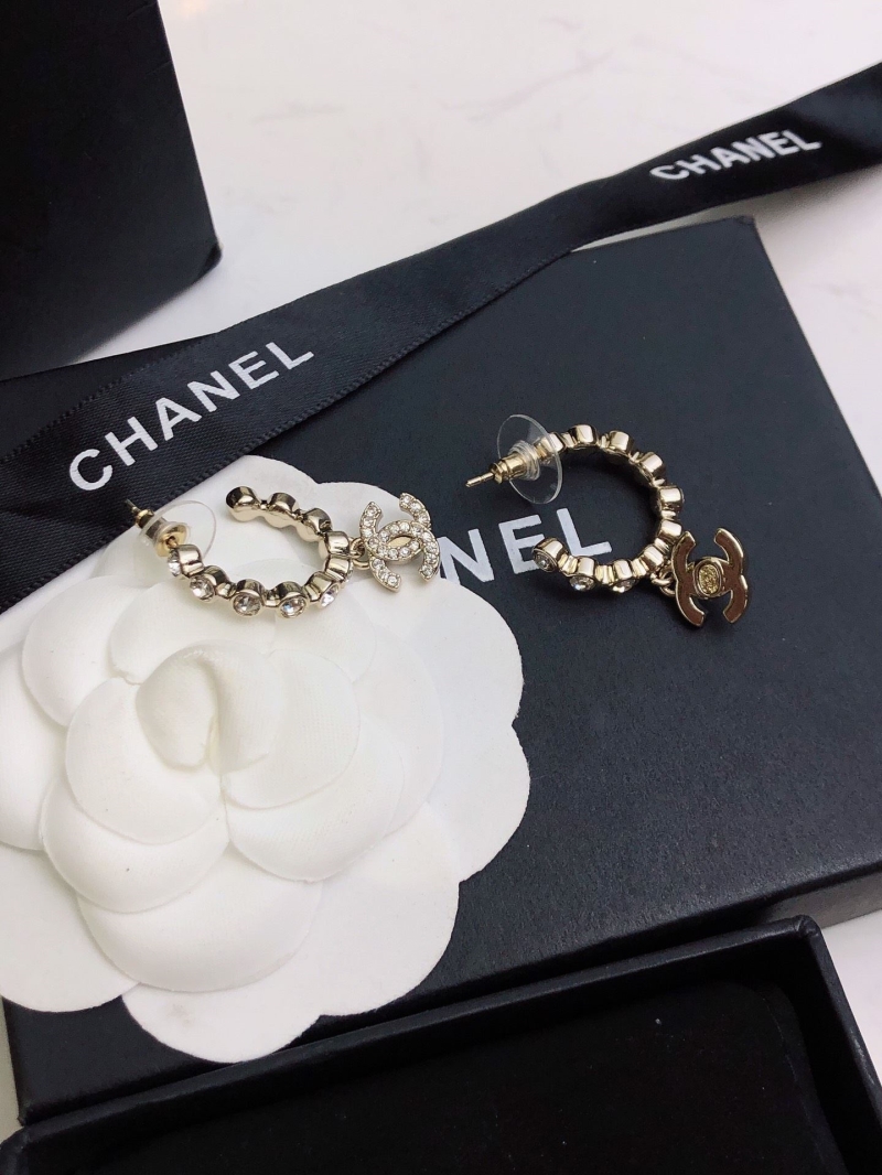 Ch**el earrings